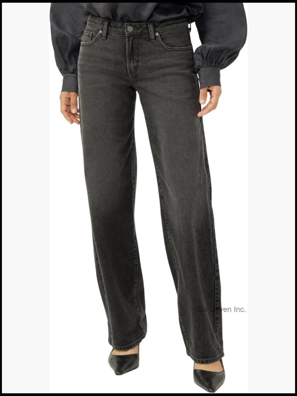 Loose & Low Rise Straight Leg Jeans